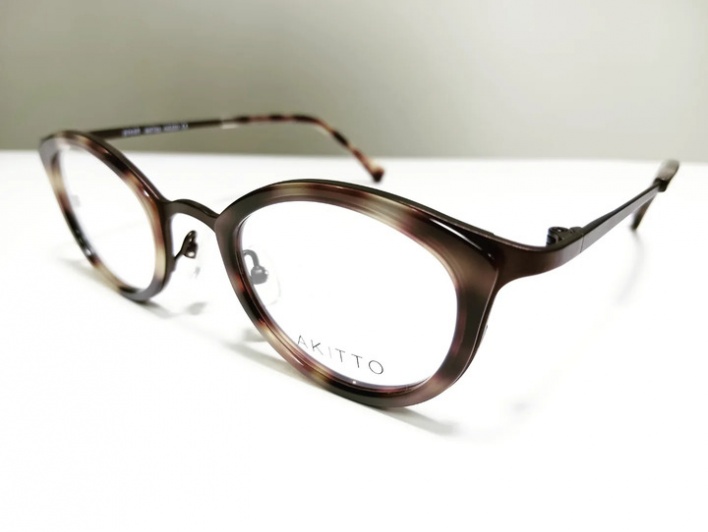 ＡＫＩＴＴＯ　pin28